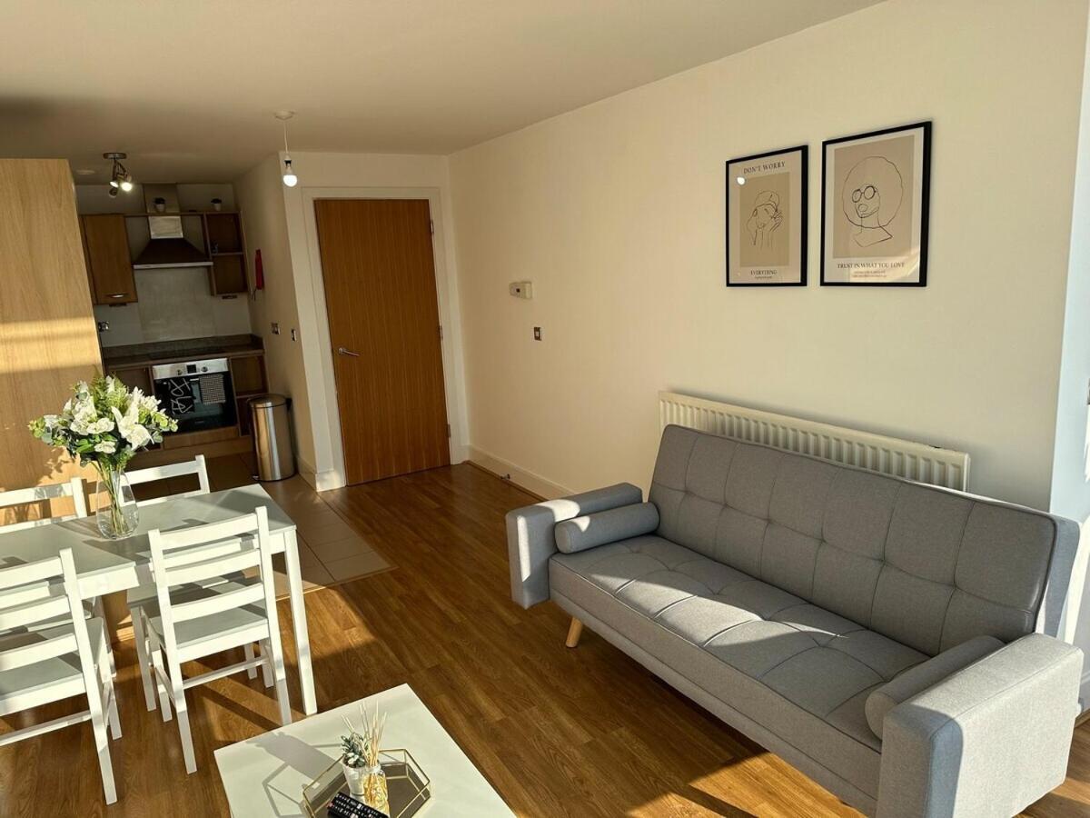 Luxury 1 Bedroom Apartment - City Centre - Balcony - Near O2 Academy Birmingam Exterior foto
